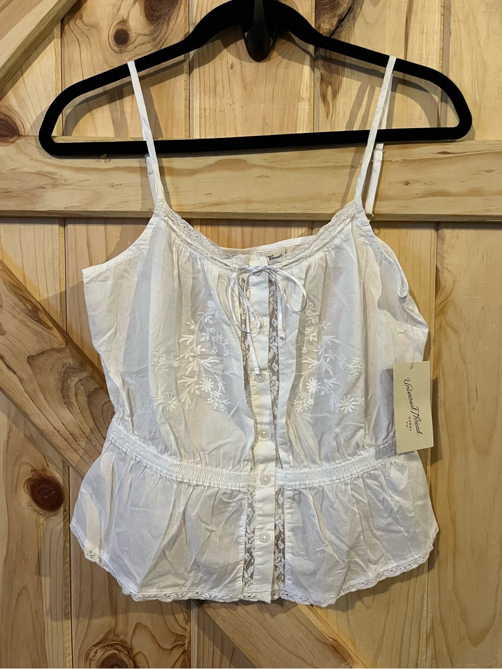 Universal Thread Tank Top Lace Embroidered 100% Cotton NWT